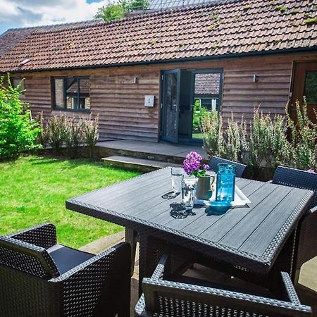 Cosy Cottage On Banks Of River Wye Foy Экстерьер фото