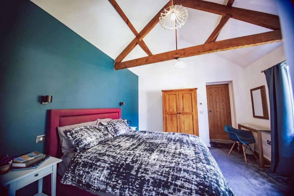 Cosy Cottage On Banks Of River Wye Foy Экстерьер фото
