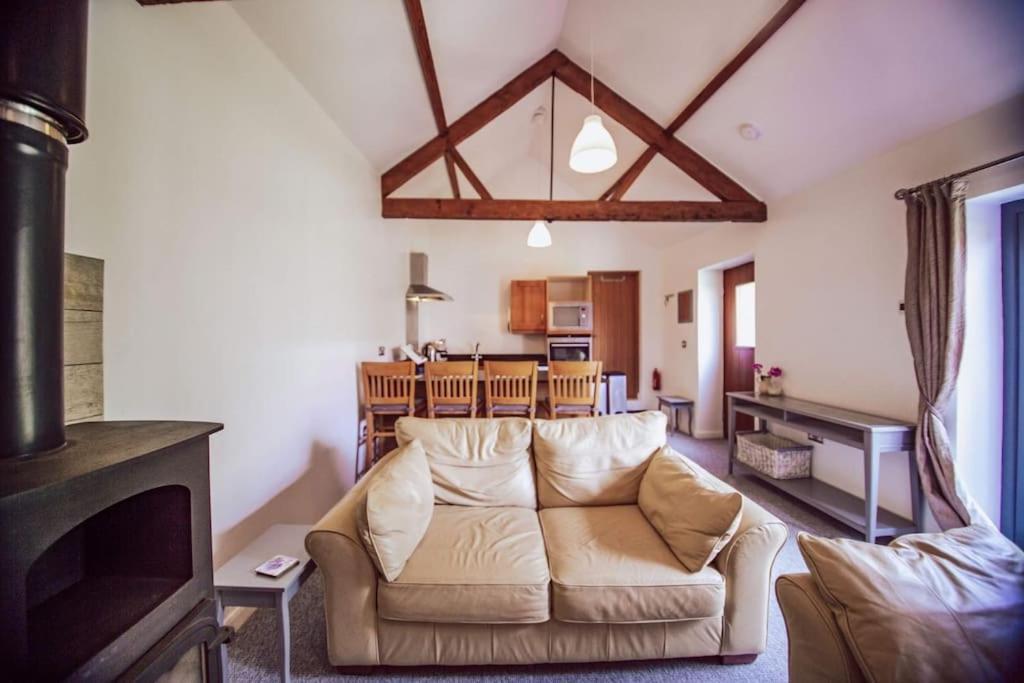 Cosy Cottage On Banks Of River Wye Foy Экстерьер фото