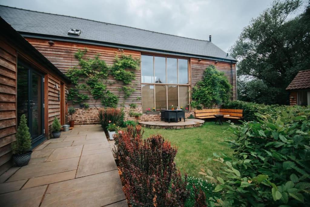 Cosy Cottage On Banks Of River Wye Foy Экстерьер фото