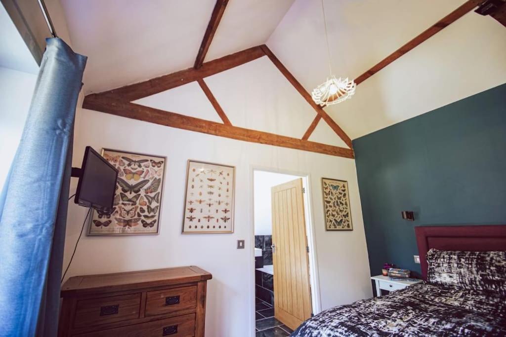 Cosy Cottage On Banks Of River Wye Foy Экстерьер фото